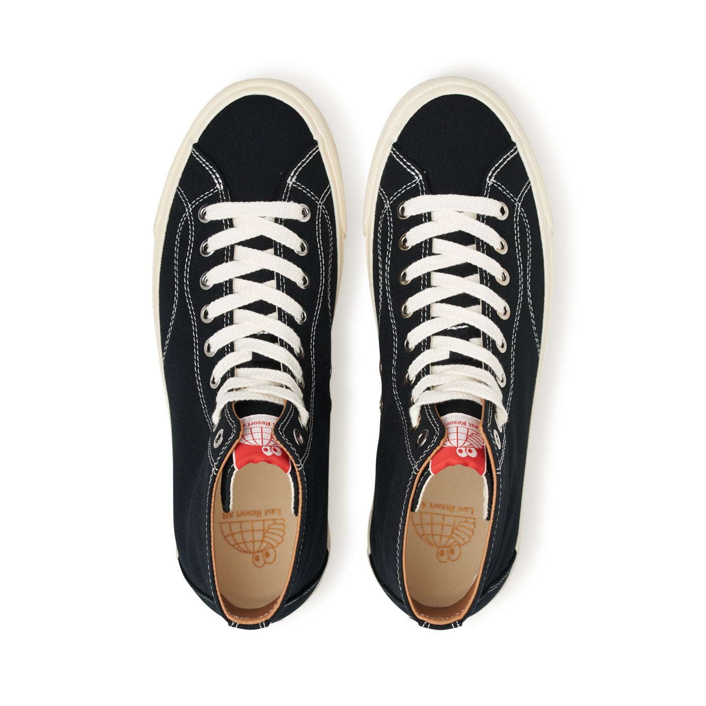 VM003-HI Suede (Black/White)